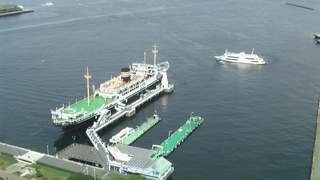 横浜