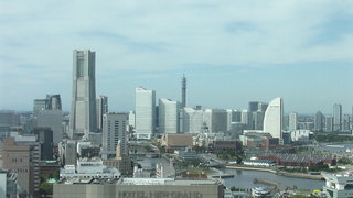 横浜